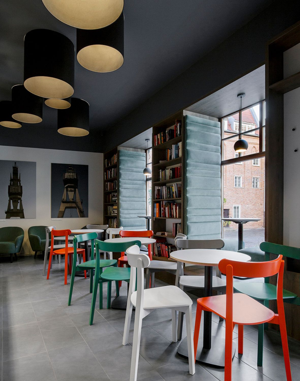 Krzesło do jadalni tapicerowany Icho