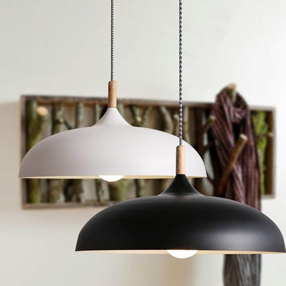 saucer black