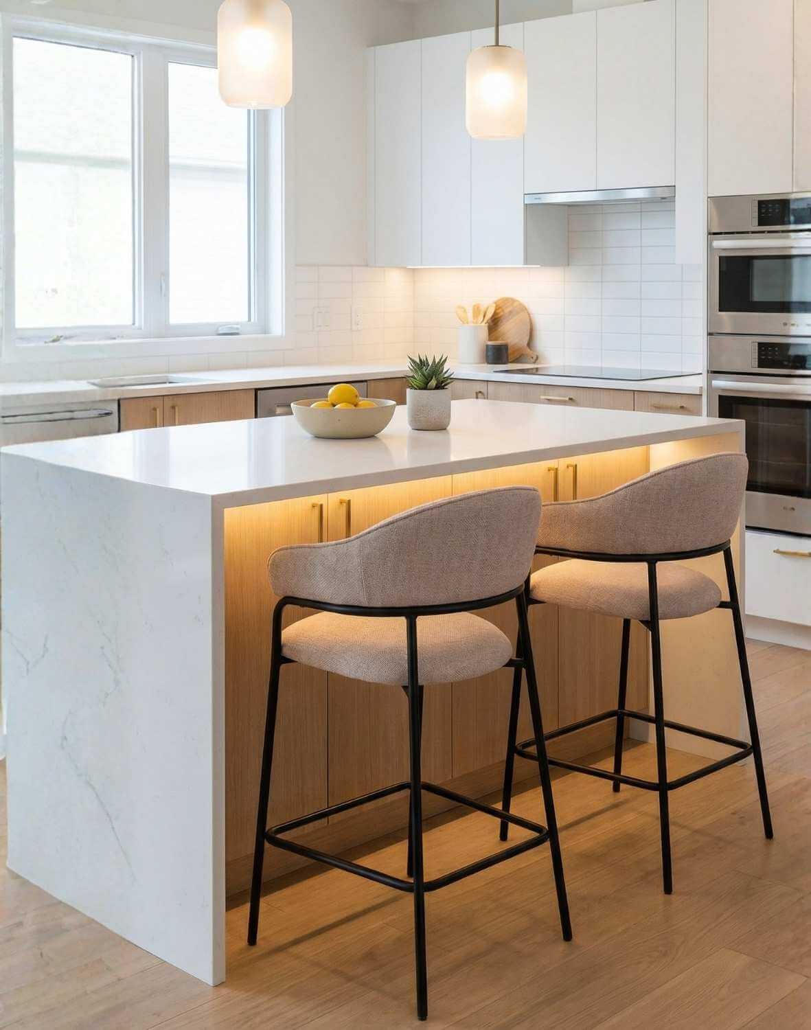 hoker do kuchni z podnóżkiem bianca, tapicerowany, beżowy