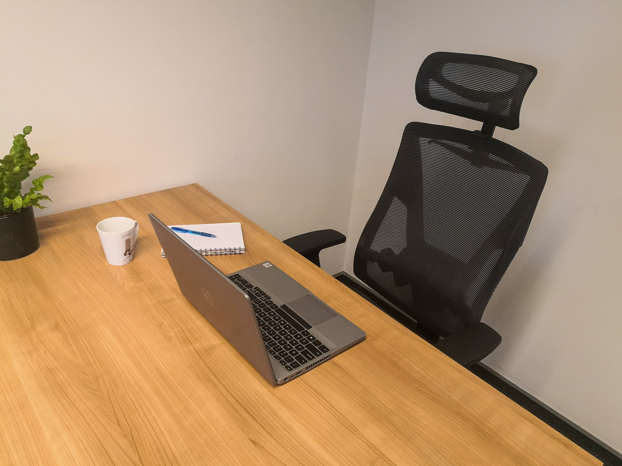 Ergonomiczny fotel biurowy Futura Mesh