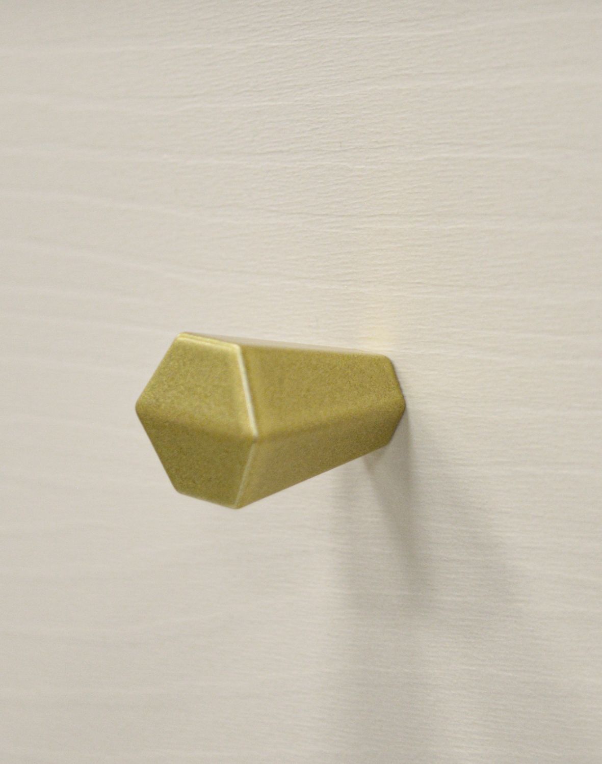 komoda tokyo 2 bez piaskowy typ 824