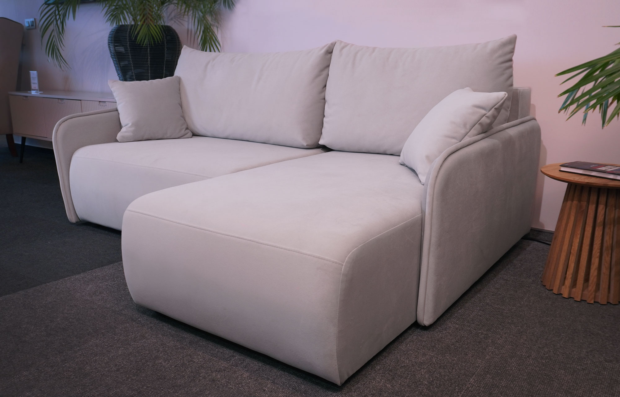 mały narożnik do salonu mirabella