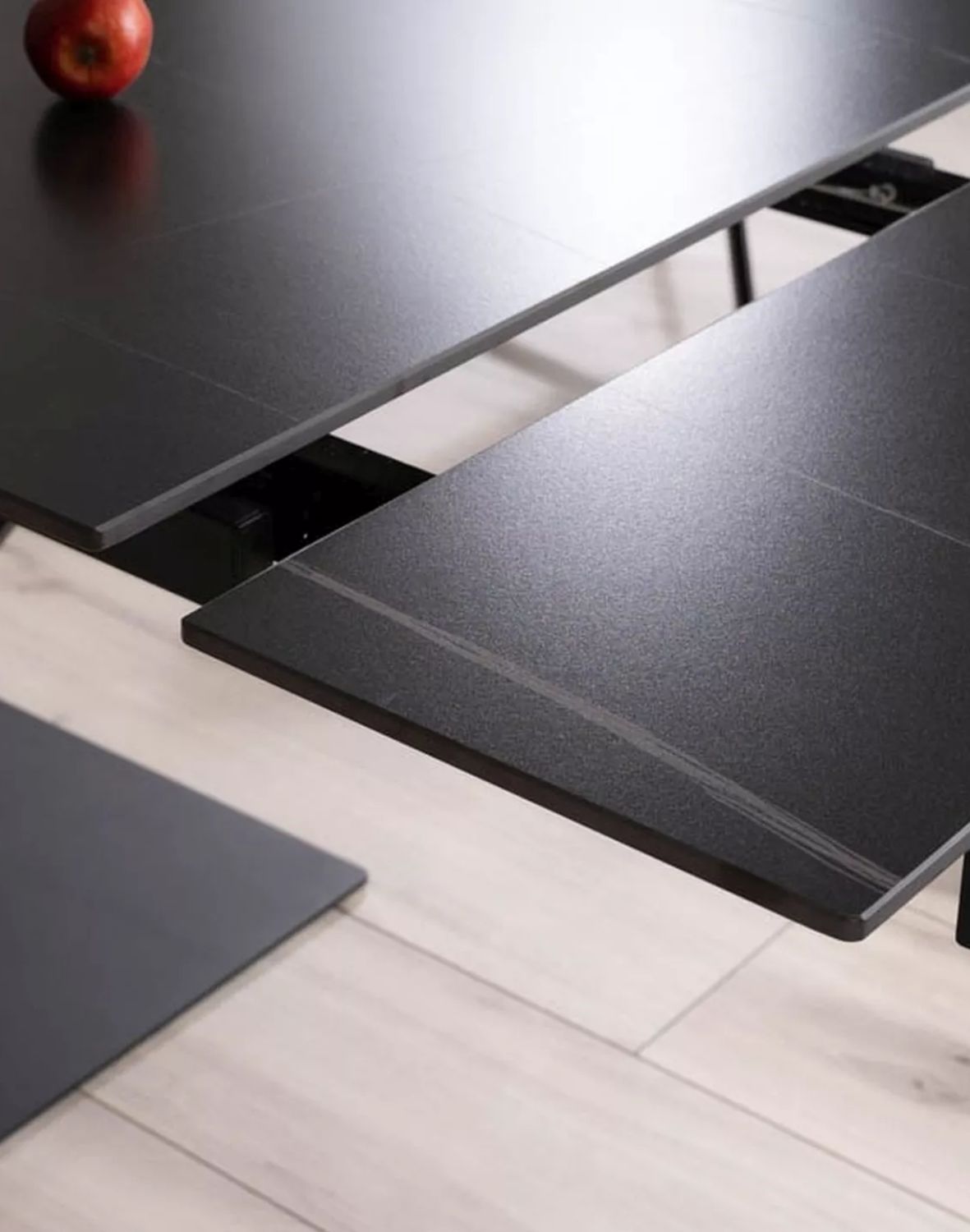 stol rozkladany genesis 180