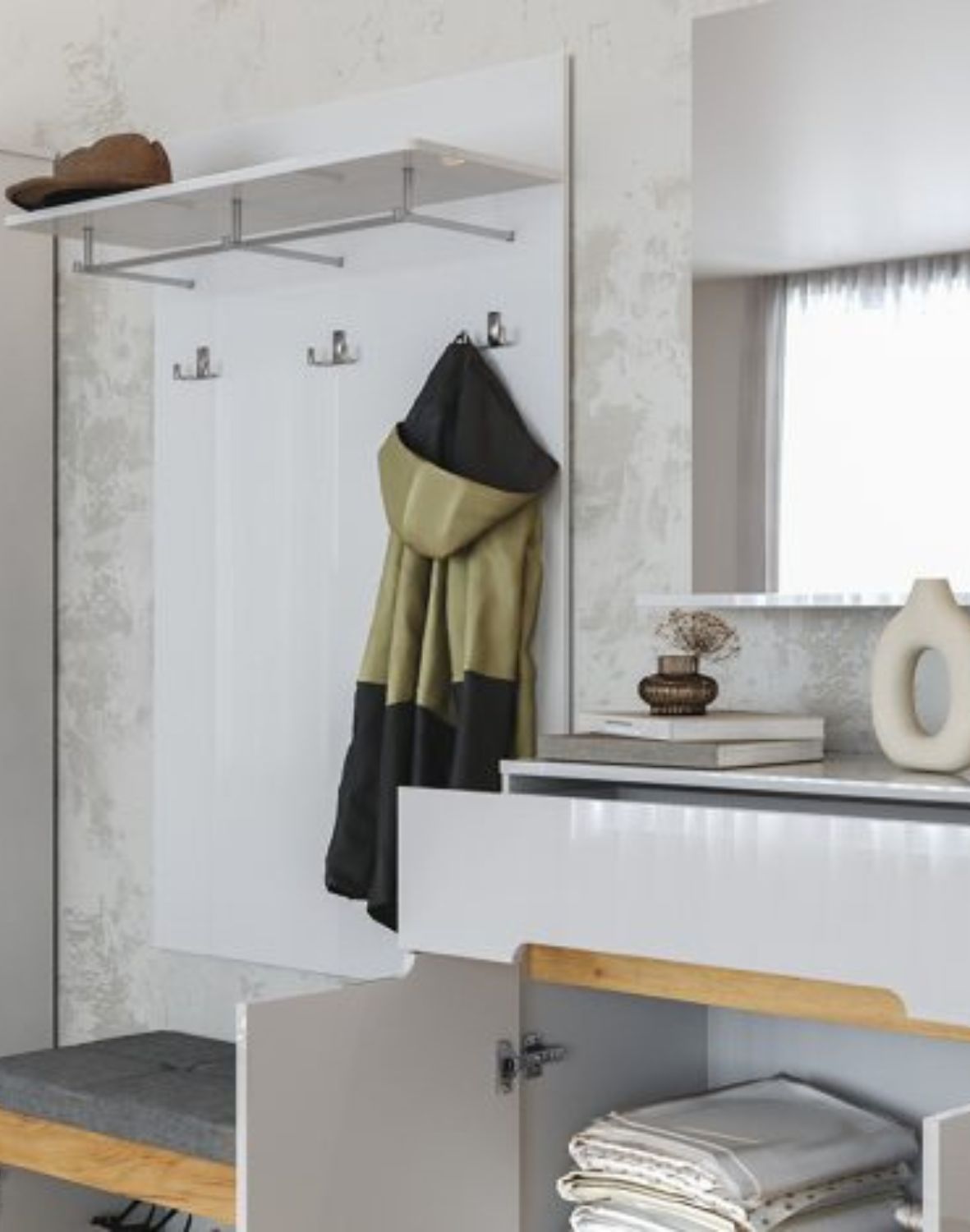 szafka-do-przedpokoju-stella