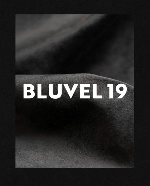 Krzesło Mango Velvet czarny obrotowe z podłokietnikami