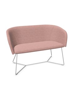 sofa naudu na metalowej plozie x